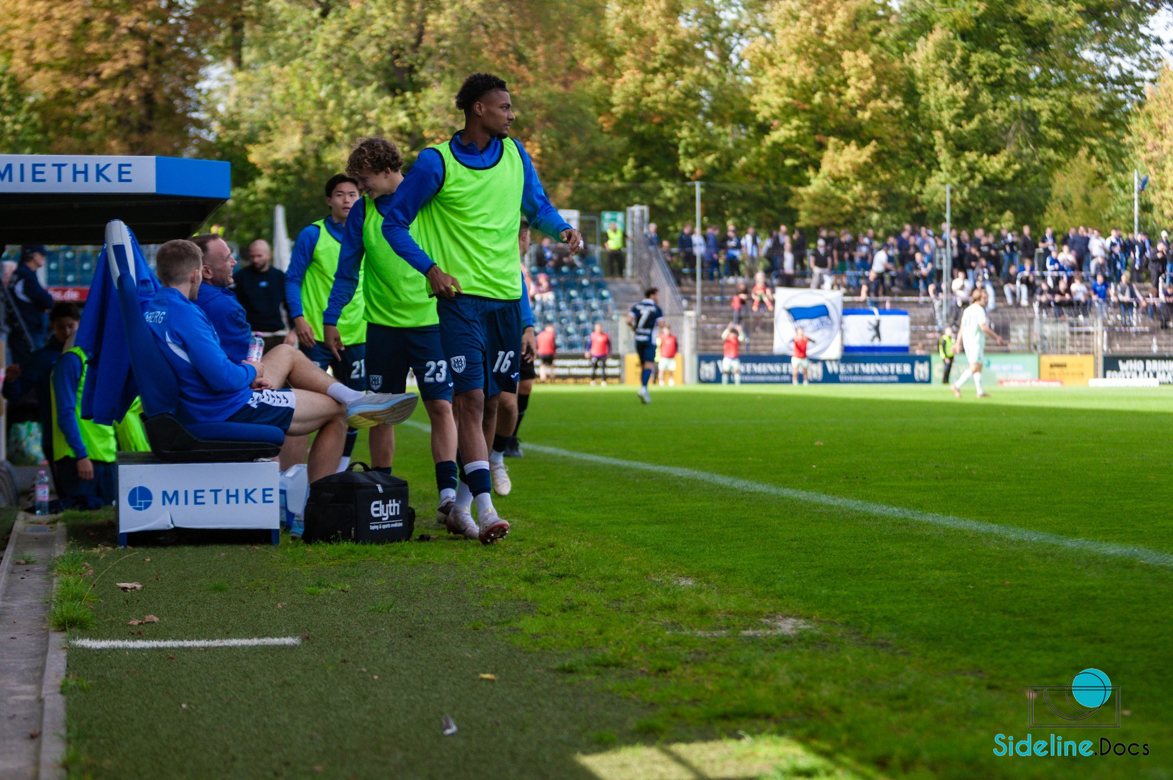 Hertha bench and substitutes on the sideline